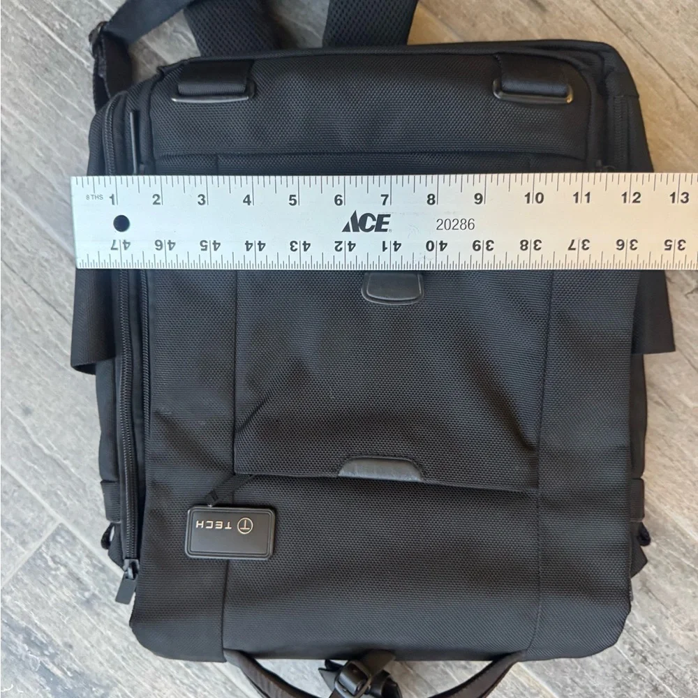 TUMI TECH BLACK COMPUTER TRAVEL BACKPACK